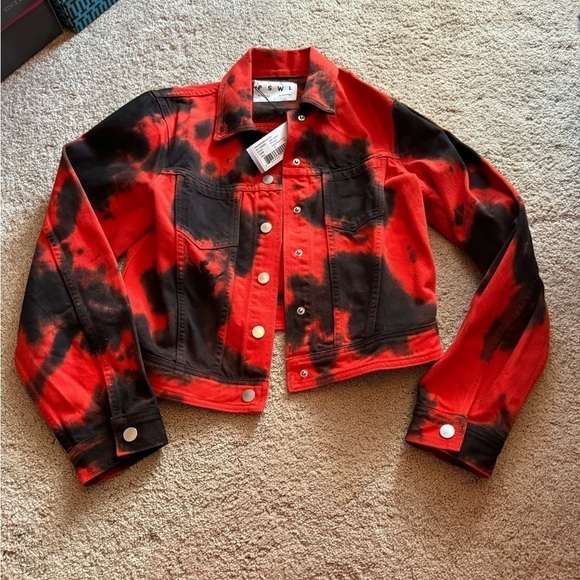 Proenza Schouler- NWT Red and Black Tie Dye Denim Jean Jacket - Picture 4 of 4